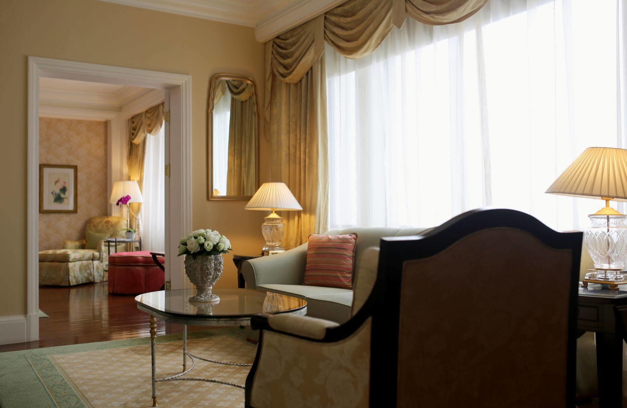 เดอะ ริตซ์-คาร์ลตัน ปักกิ่ง Hotel ภายนอก รูปภาพ